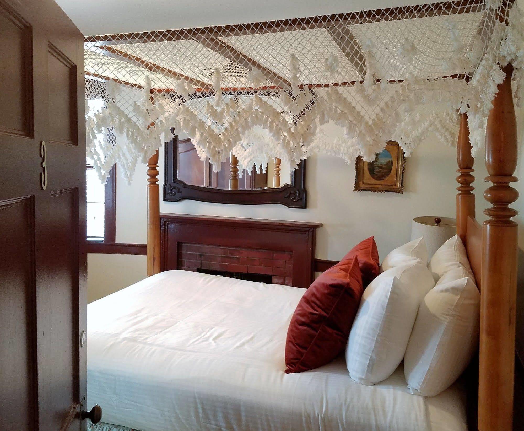 Washington Inn & Tavern MARYLAND ภายนอก รูปภาพ