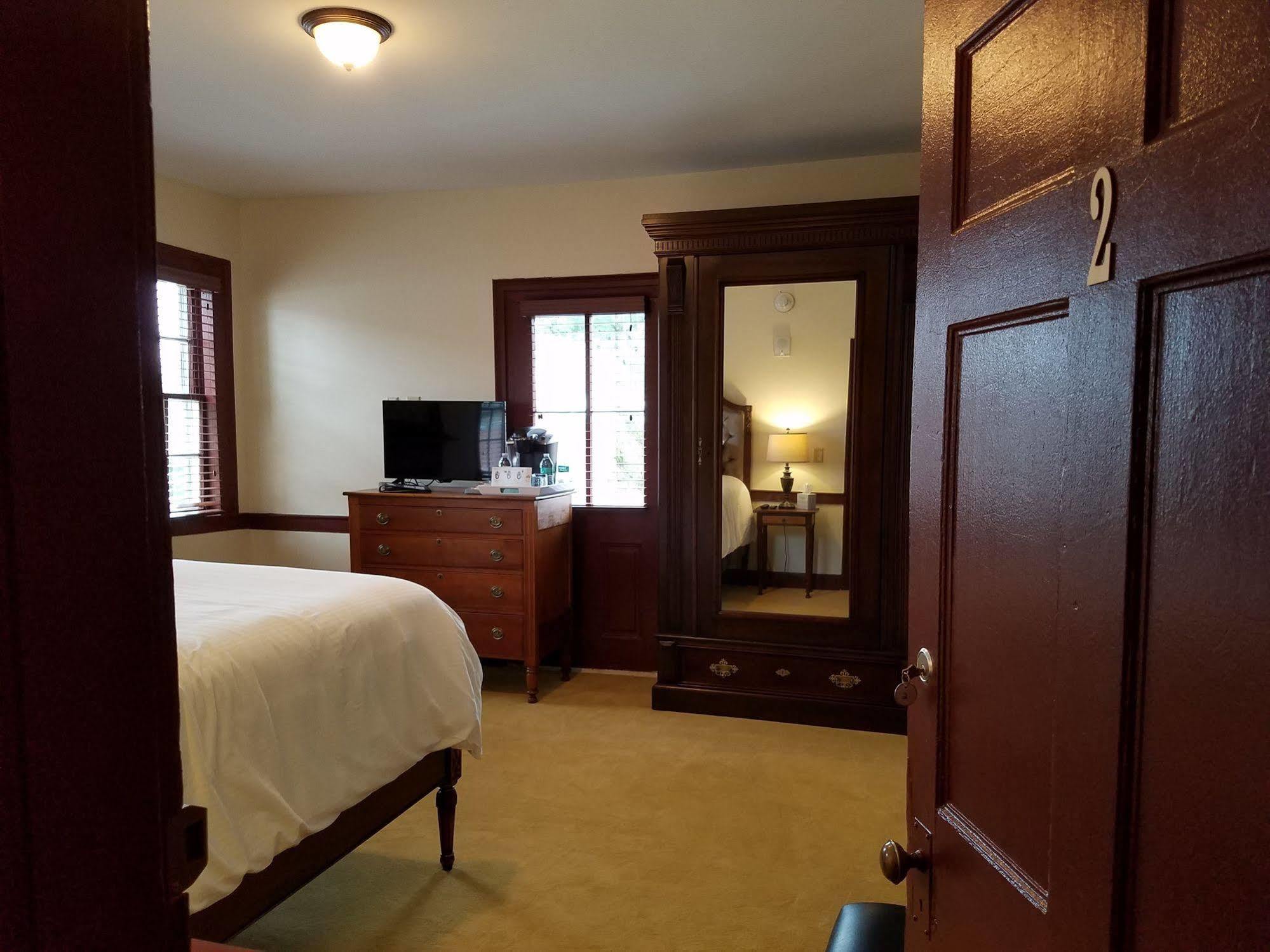 Washington Inn & Tavern MARYLAND ภายนอก รูปภาพ