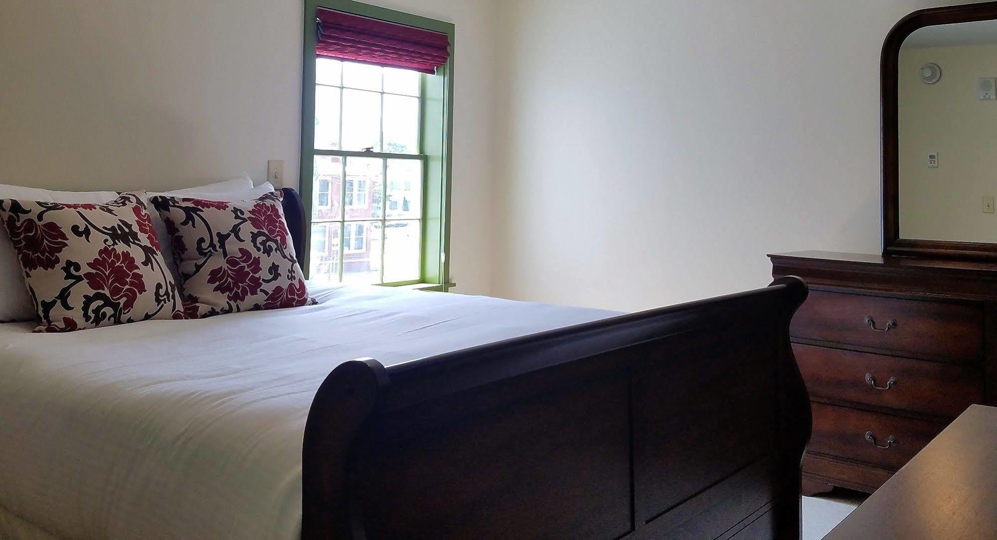 Washington Inn & Tavern MARYLAND ภายนอก รูปภาพ